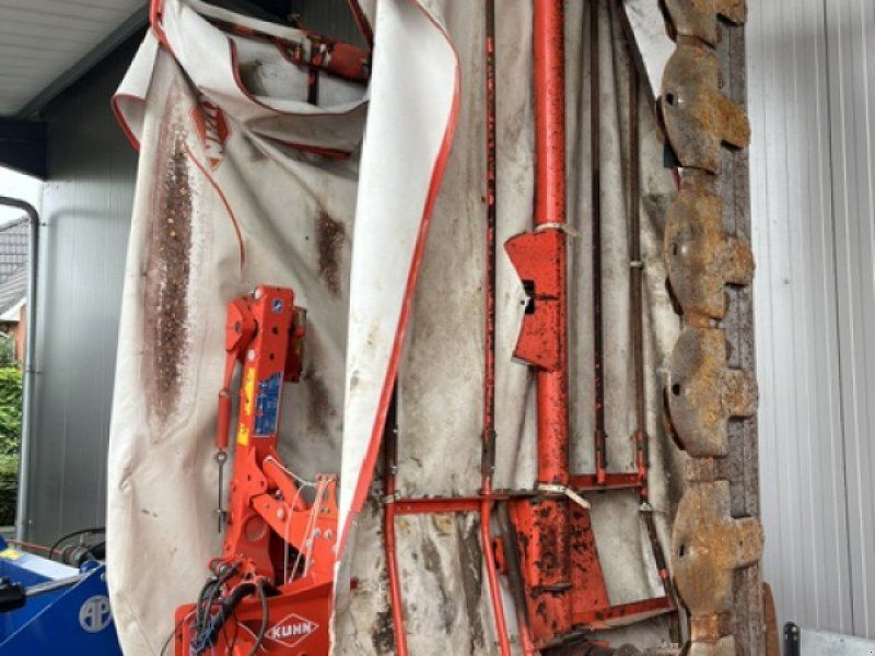 Kuhn GMD 8730-FF