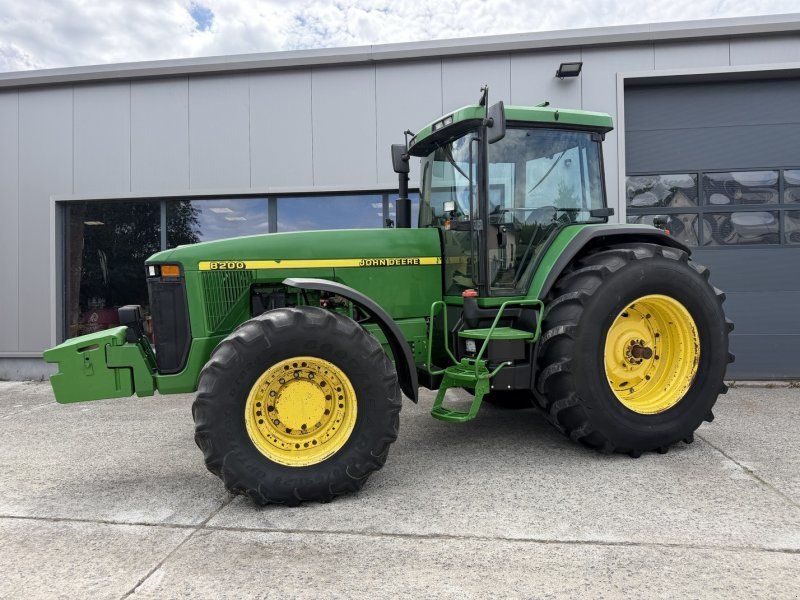 John Deere 8200 Power Shift