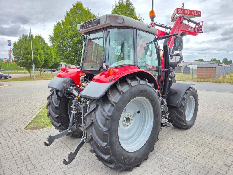 Massey Ferguson 5713SL Dyna4