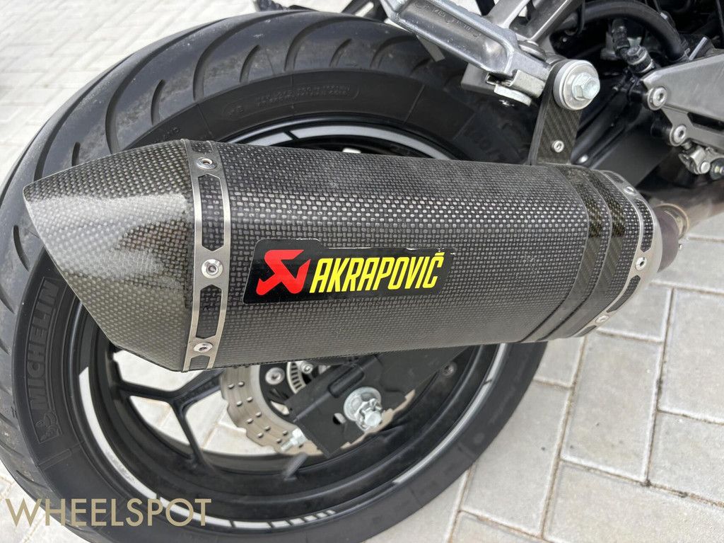 Kawasaki Z 300 ABS|Akrapovic|Druppellader|ABS