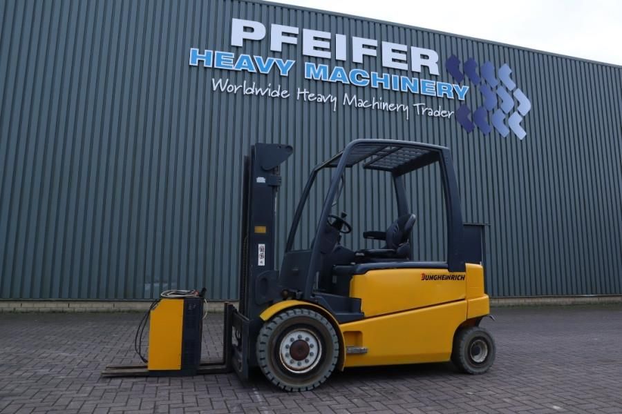 Jungheinrich EFG535 Electric, Lifting Height 4700mm, Freelift 1