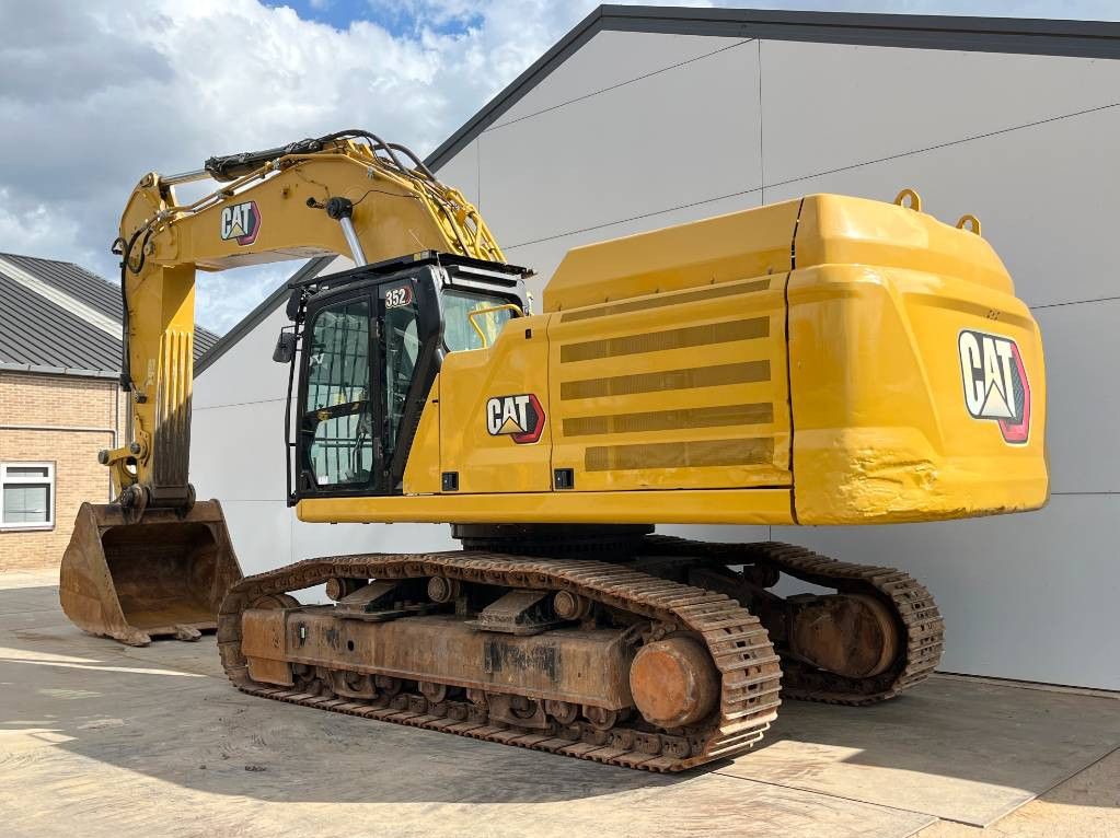 CAT 352 - Next Gen - Hammer Lines / Automatic Greasing