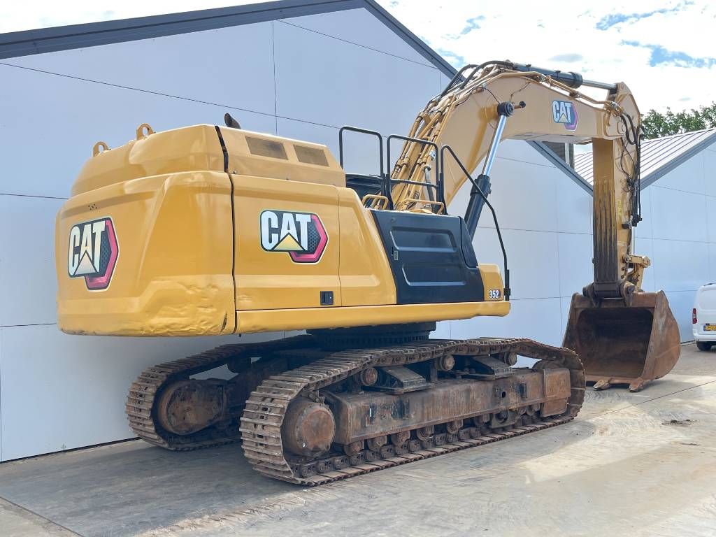 CAT 352 - Next Gen - Hammer Lines / Automatic Greasing