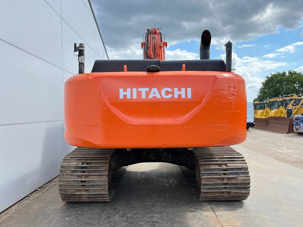Hitachi ZX350LC-5 - Hammer Lines / Automatic Greasing
