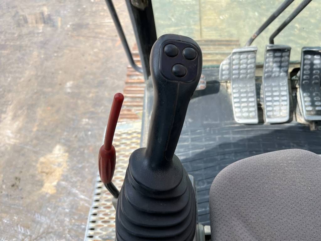 Hitachi ZX350LC-5 - Hammer Lines / Automatic Greasing