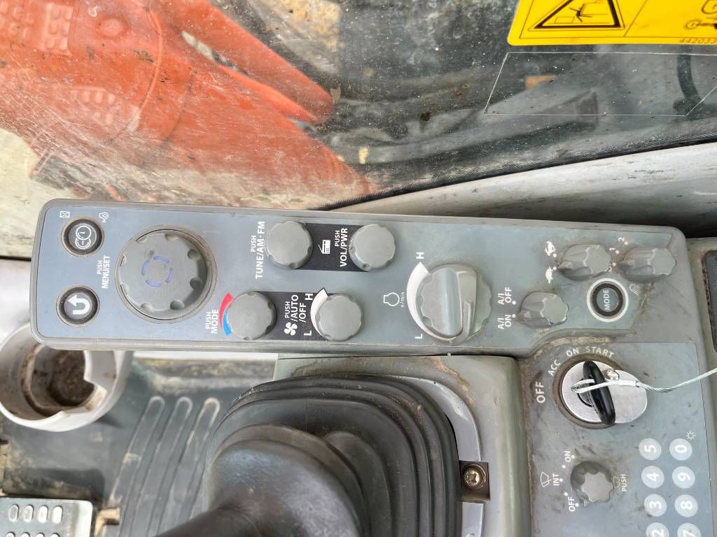 Hitachi ZX350LC-5 - Hammer Lines / Automatic Greasing