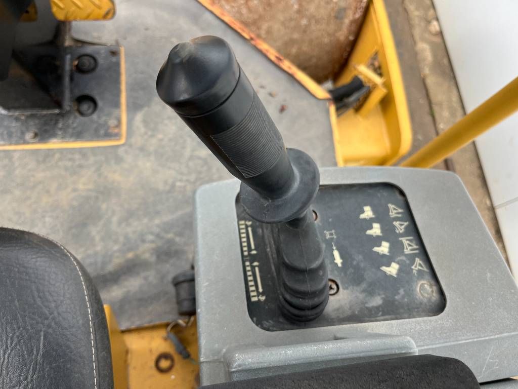 CAT CS533E - Good Overall Condition