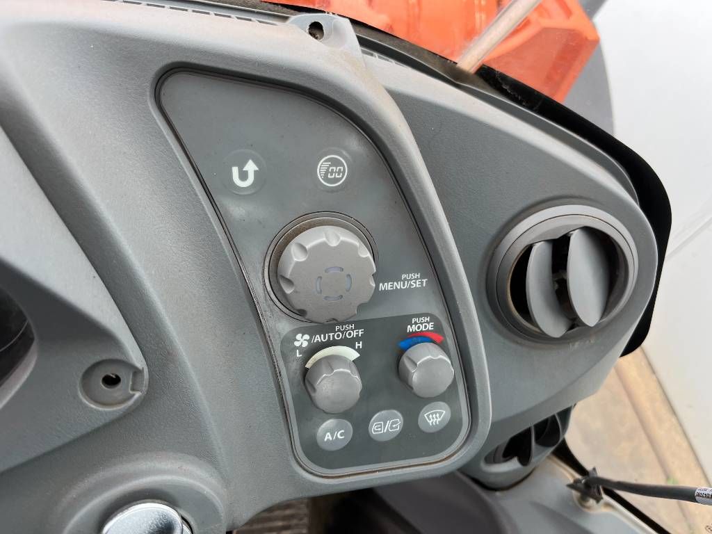 Hitachi ZW310-6 - Automatic Greasing / GOOD TYRES