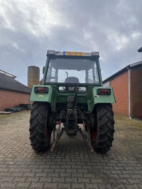 Fendt Farmer 304 LS Turbomatik – cabine – 2WD