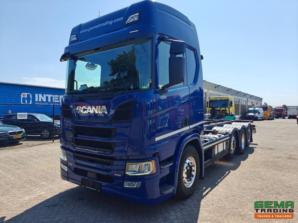 Scania R450 8x2/6 HighLineCR20H Euro6C - 20 Fuß - Retarder - Alcoa - Vollluft - StandAirco - SmartTacho V2