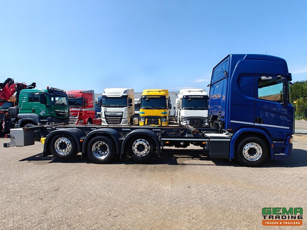 Scania R450 8x2/6 HighLineCR20H Euro6C - 20 Fuß - Retarder - Alcoa - Vollluft - StandAirco - SmartTacho V2