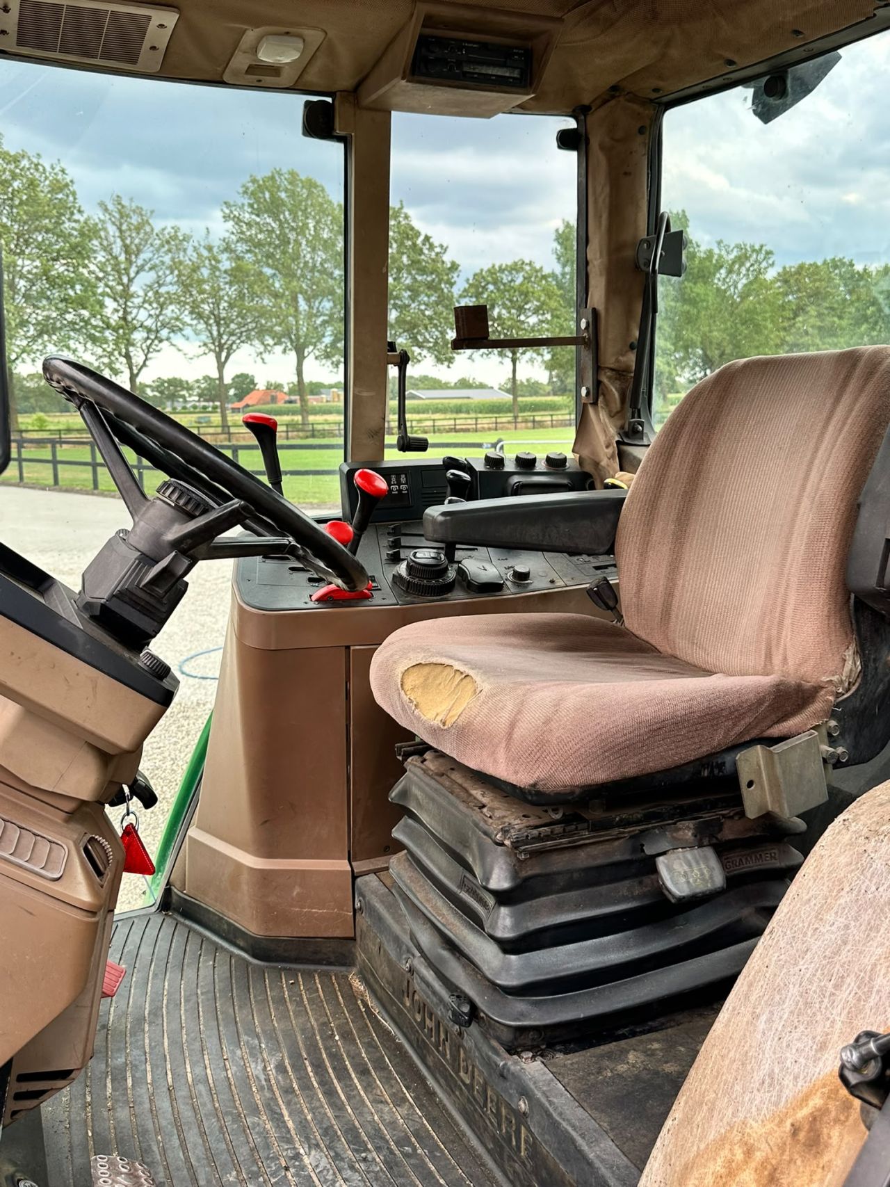 John Deere 6100