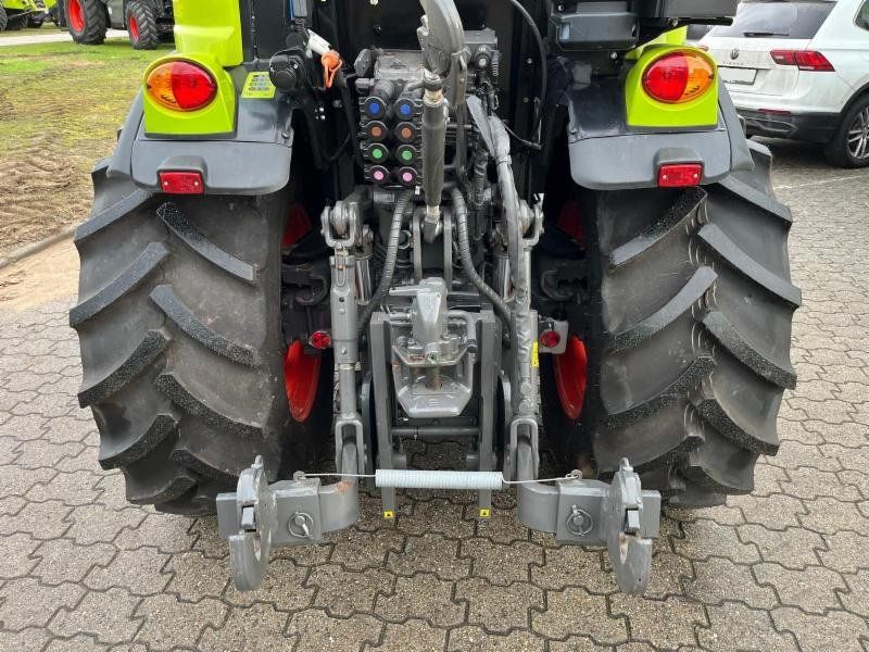 Claas NEXOS 240 M Stage V