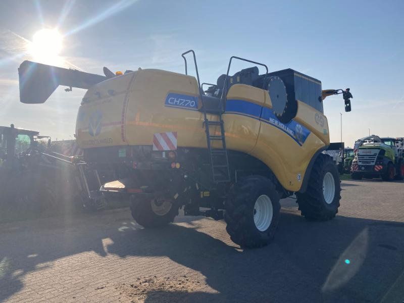 New Holland CH 7.70