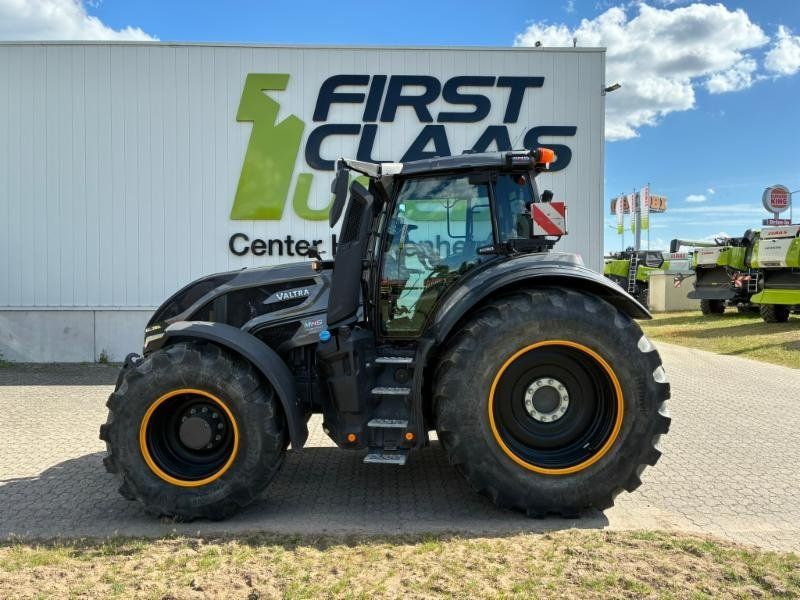 Valtra Q305