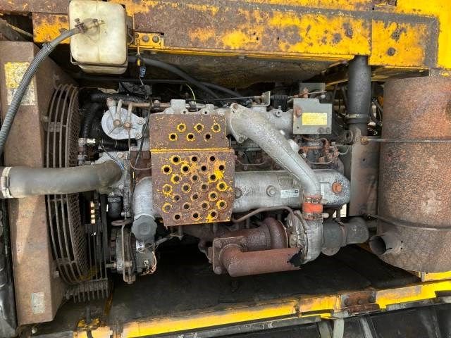 JCB JS 200 LC