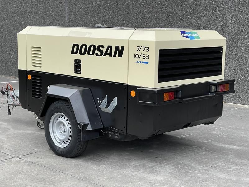Doosan 7 / 73