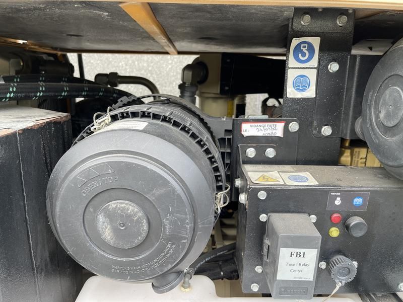 Doosan 7 / 73