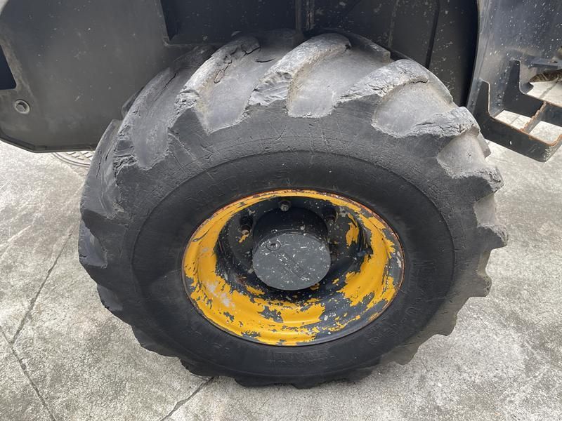 Ausa D 350 AHG