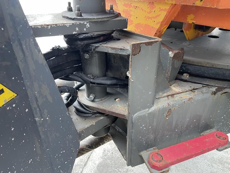 Ausa D 350 AHG