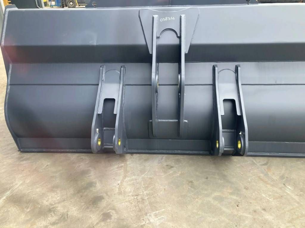 Volvo L120E