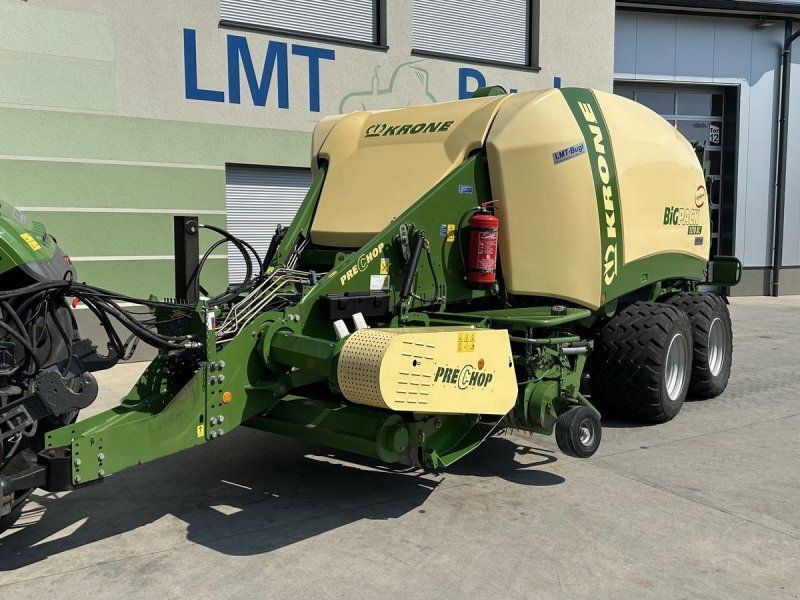 Krone Big Pack 1270 XC HS mit PreChop