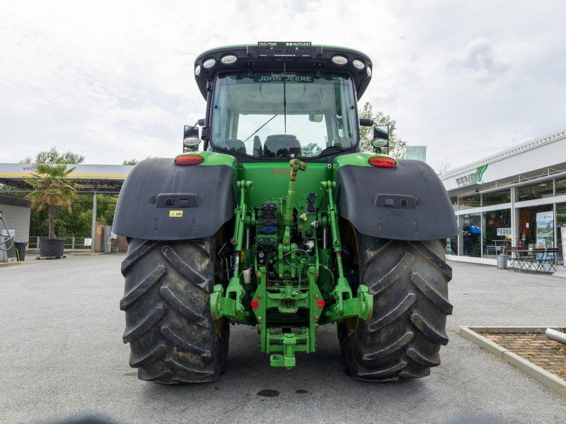John Deere 8400R