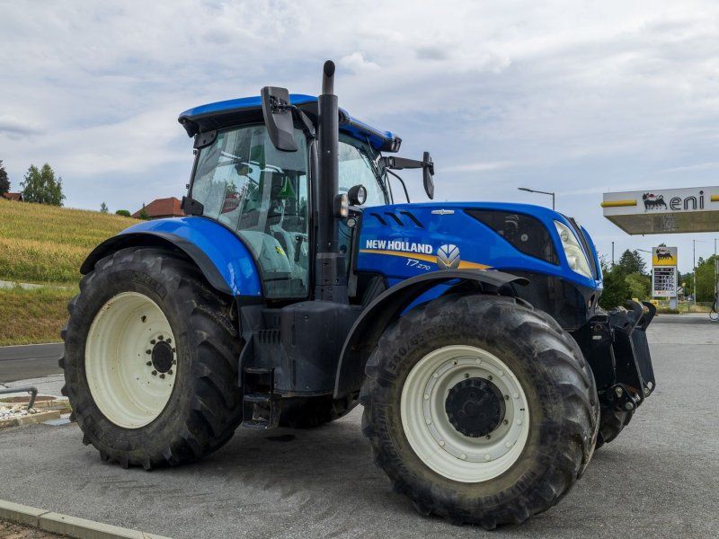 New Holland T7.230 Klassisch