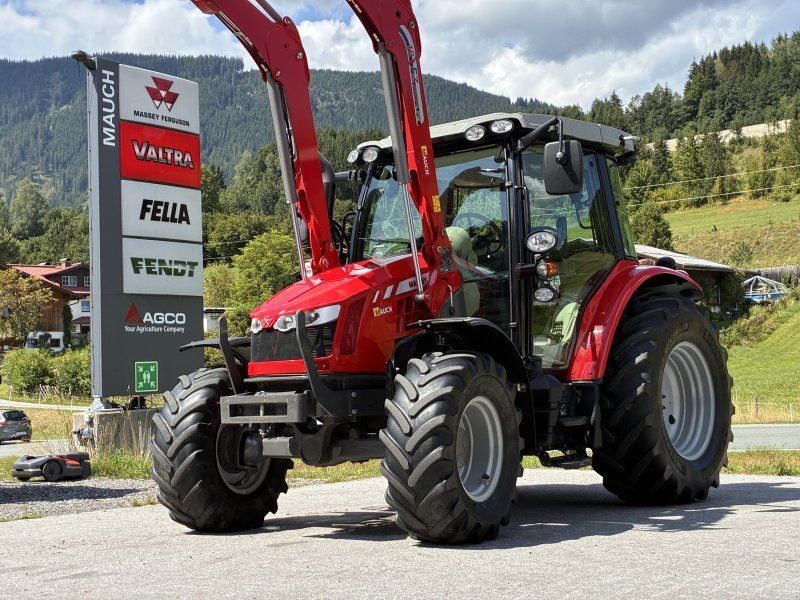 Massey Ferguson 5608 Dyna-4