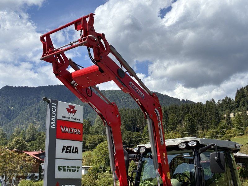 Massey Ferguson 5608 Dyna-4