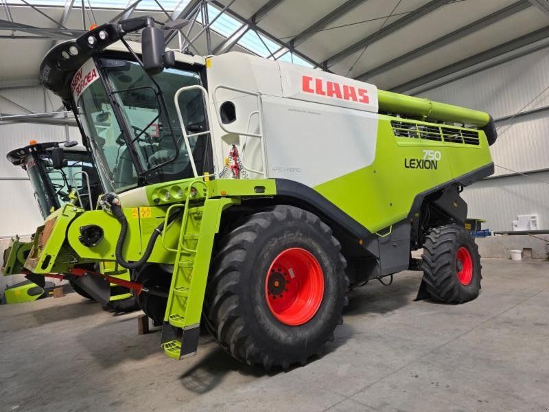 Claas LEXION 750