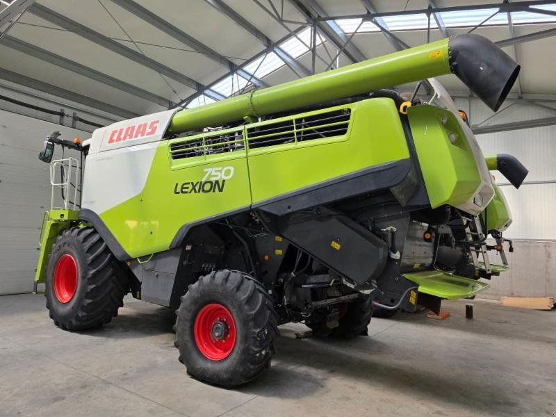 Claas LEXION 750