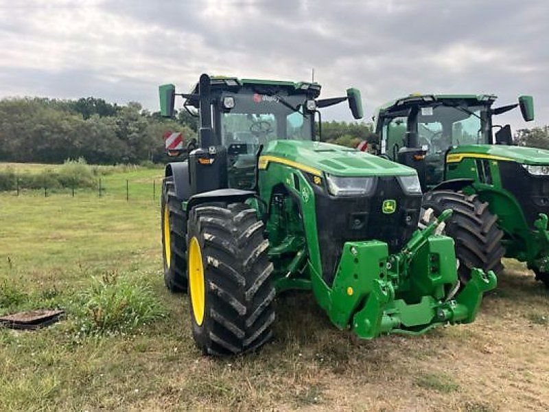 John Deere 8r310
