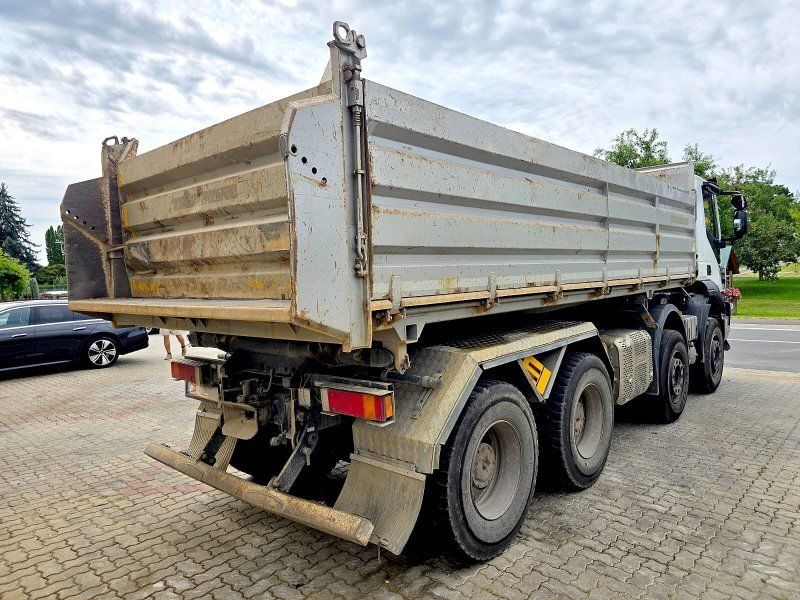 Iveco TRAKKER 450E6