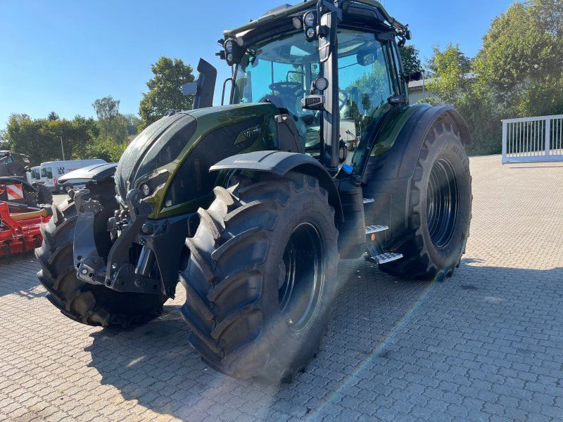 Valtra N155D Forst