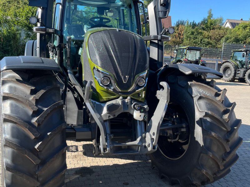 Valtra N155D Forst