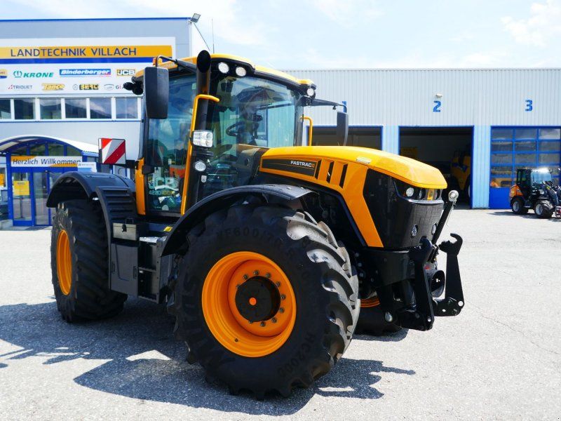 JCB Fastrac 4220 iCON