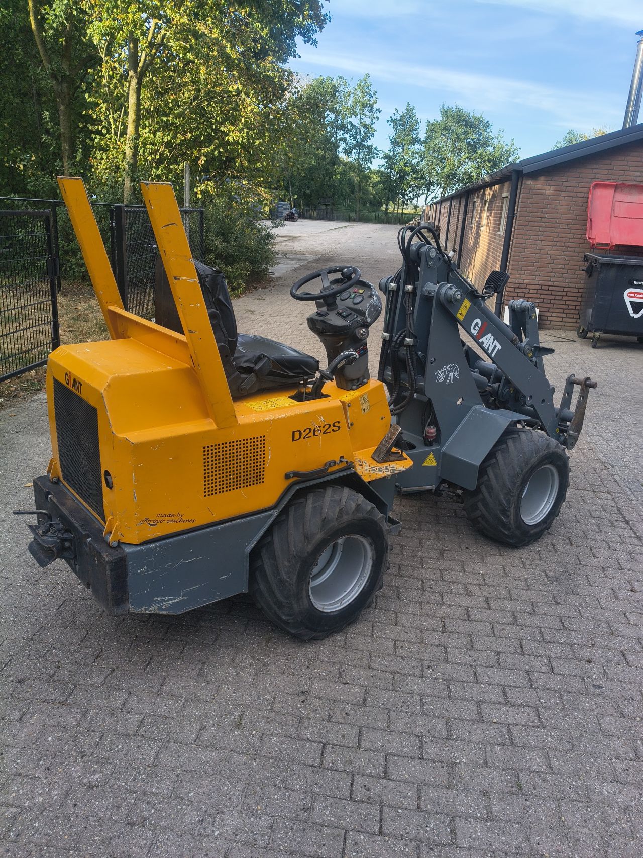 Giant 263s shovel schaffer weidemann