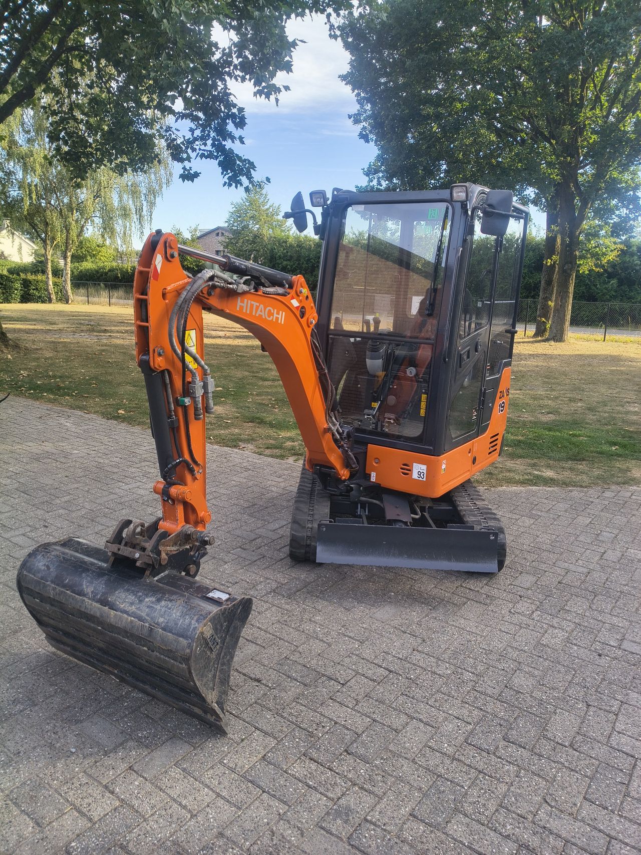 Hitachi zx19-5 2019 minigraver