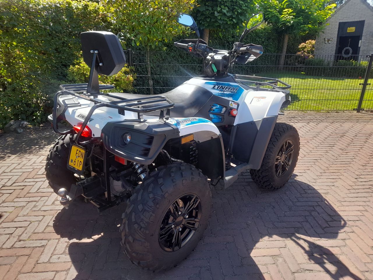Linhai Elektriche quad met bromfiets kenteken