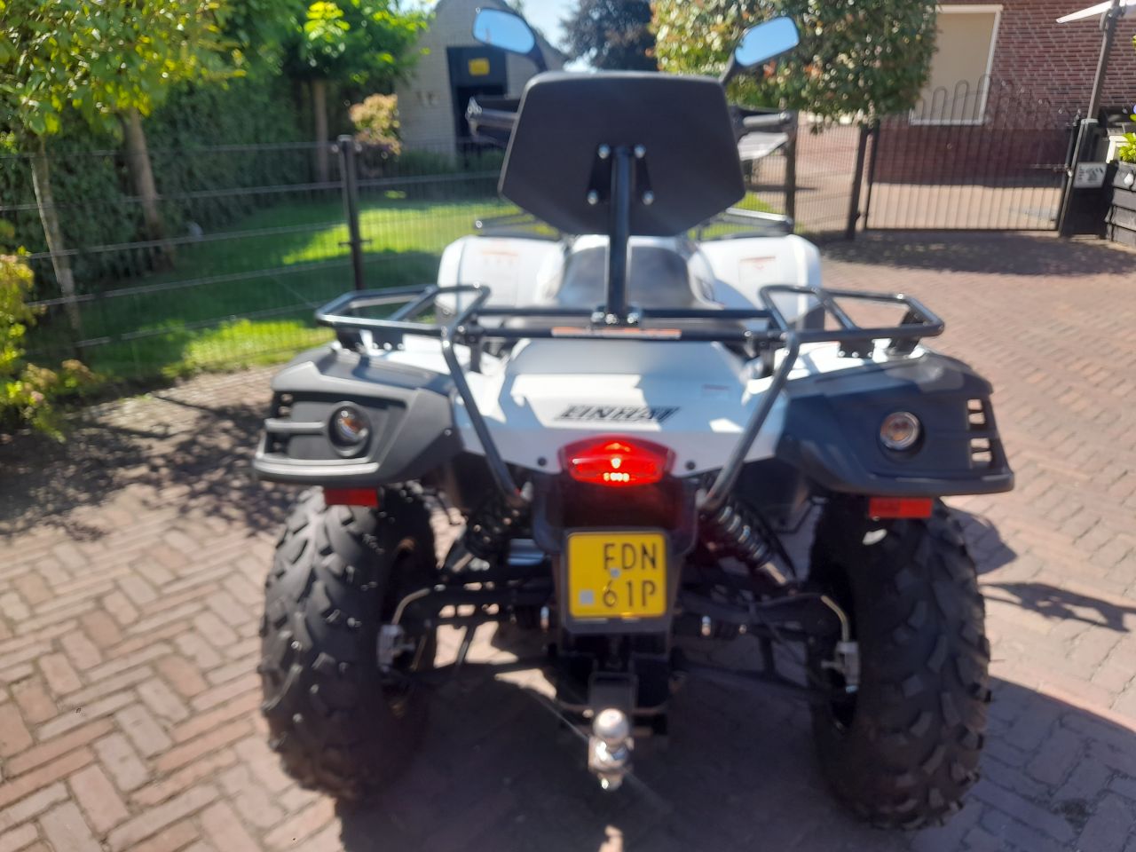 Linhai Elektriche quad met bromfiets kenteken