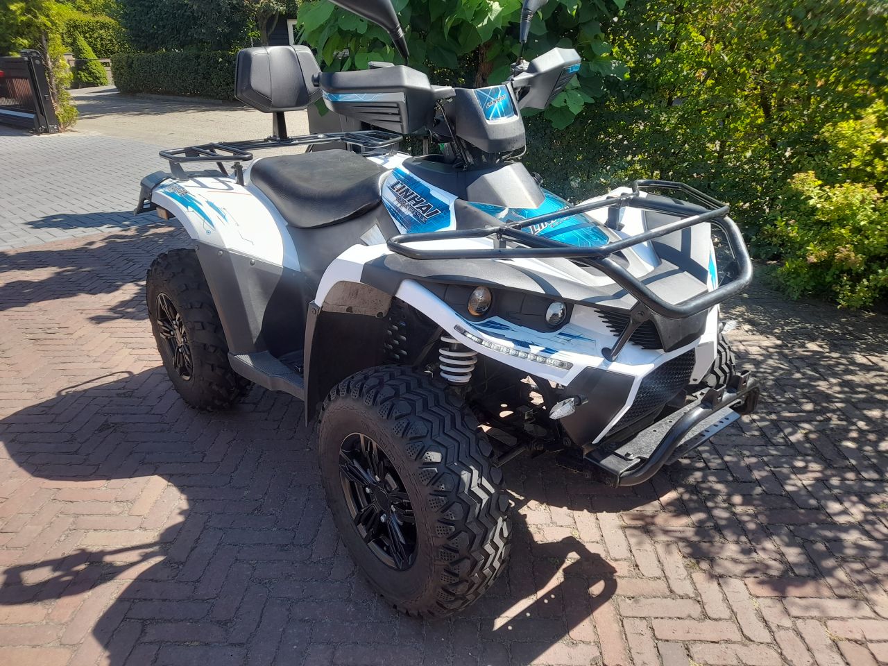 Linhai Elektriche quad met bromfiets kenteken