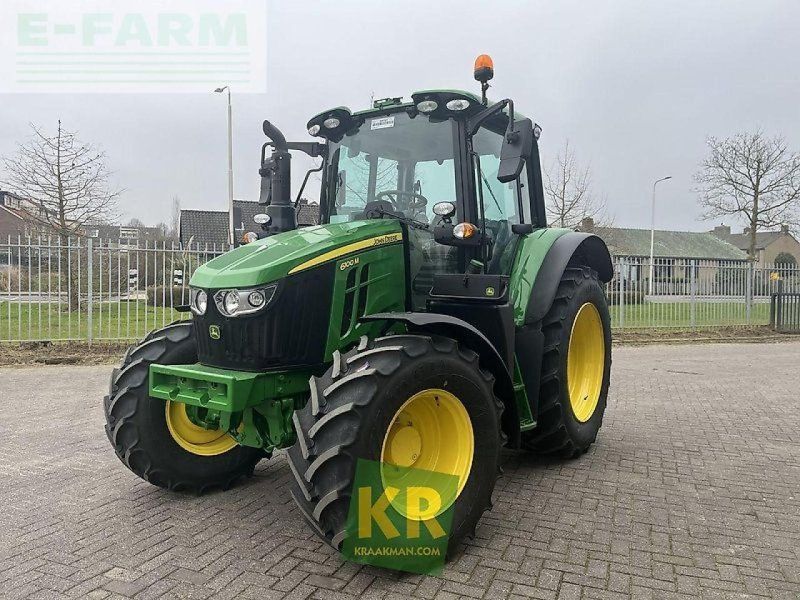John Deere 6100m #692400