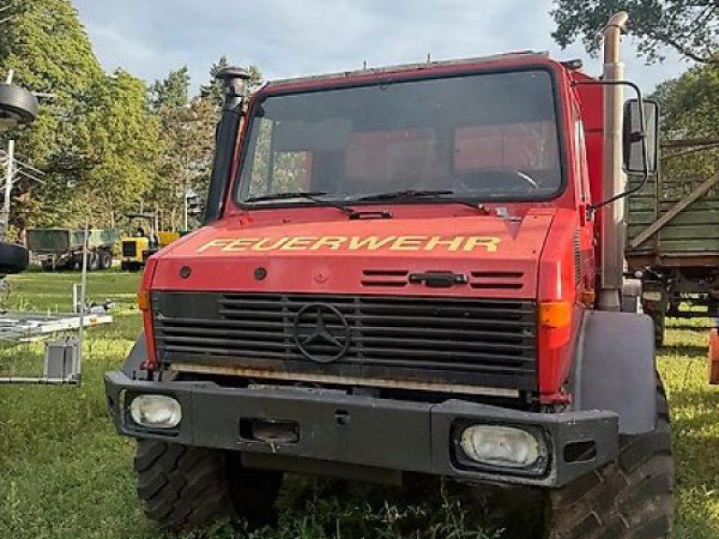 Mercedes-Benz U1300L 435 KrKw Sani KOFFER pedition