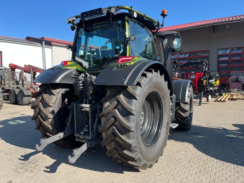 Valtra N175 D Forst m. Rüfa / Forstkabine