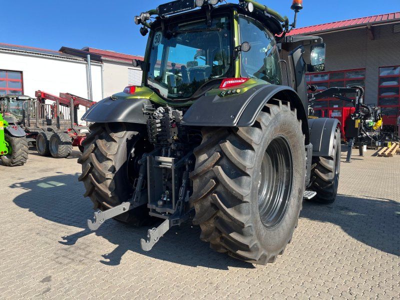 Valtra N175 D Forst m. Rüfa / Forstkabine