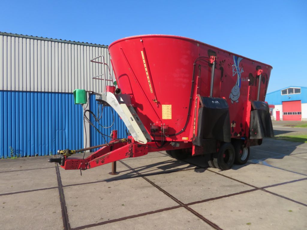 Peecon VMW 320 voermengwagen