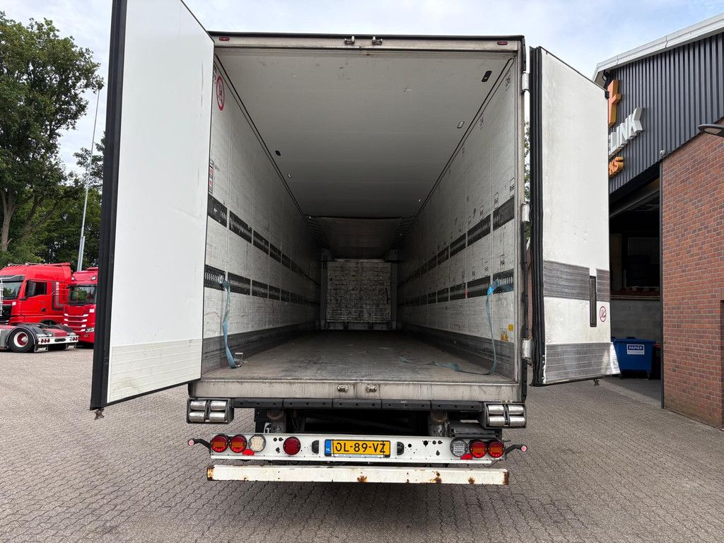 Schmitz Cargobull Carrier Vector 1550 D+E SAF 2X Liftas 250B 265H