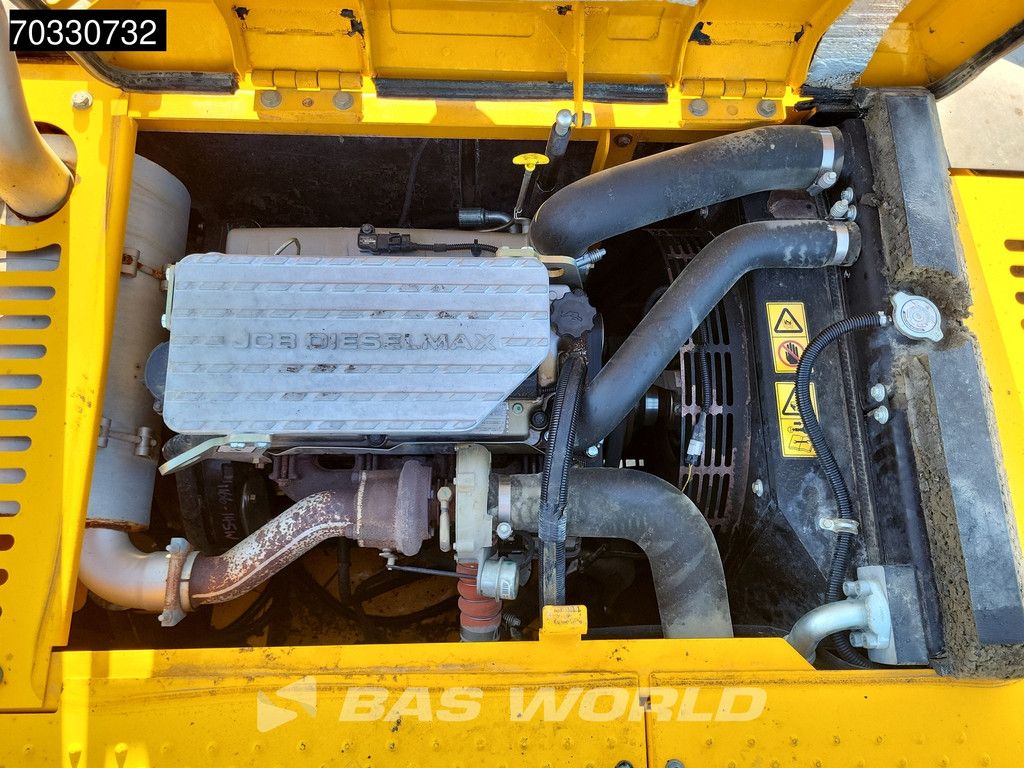 JCB JS145 W