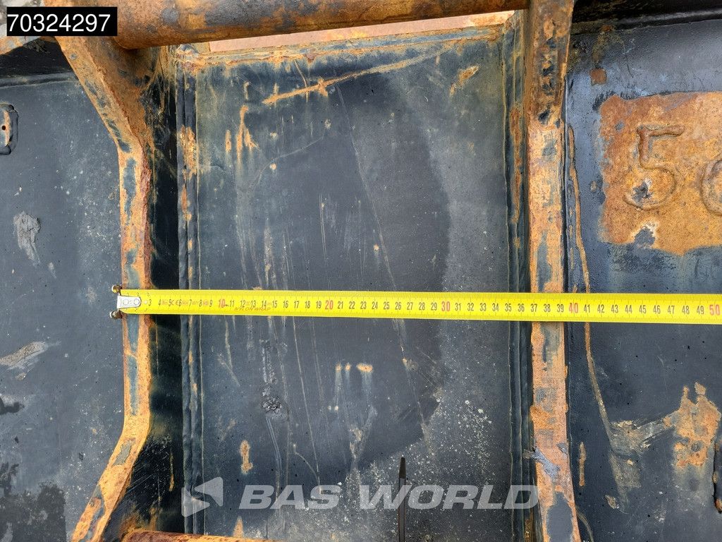 Caterpillar S60